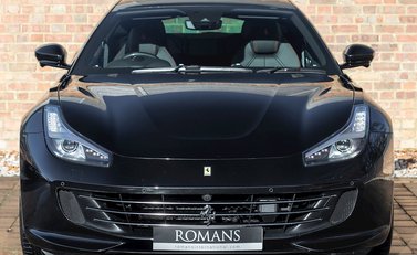 Ferrari GTC4 Lusso 4