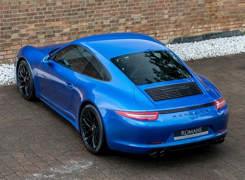 Porsche 911 (991) Carrera GTS 9