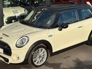 Mini Hatch Cooper S 2.0 Chili / Media + SAT NAV + LEATHER + HEATED SEATS 9