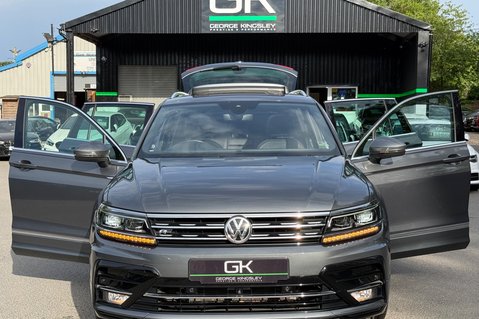 Volkswagen Tiguan R-LINE TECH TSI EVO DSG -CAMERA -FULL VW SERVICE HISTORY  22