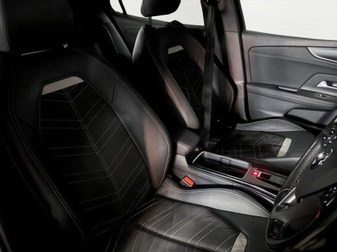 Vauxhall Mokka Electric 50kWh Ultimate SUV 5dr Electric Auto (136 ps) Air Con - Alloys - DAB Radio 11