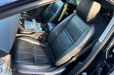 Land Rover Range Rover Evoque S MHEV - MERIDIAN SOUND SYSTEM - CAMERA - APPLE CAR PLAY -FULL HISTORY 3
