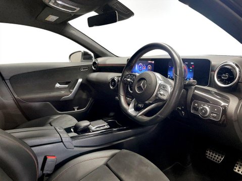 Mercedes-Benz A Class 1.3 A200 AMG Line (Executive) Hatchback 5dr Petrol 7G-DCT Euro 6 (s/s) (163 12