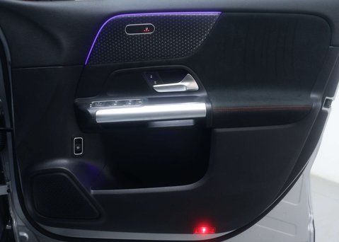 Mercedes-Benz EQA 250+ AMG LINE EXECUTIVE 50