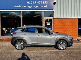 Hyundai KONA 1.6 Kona SE Connect GDi HEV Semi-Auto 5dr 10