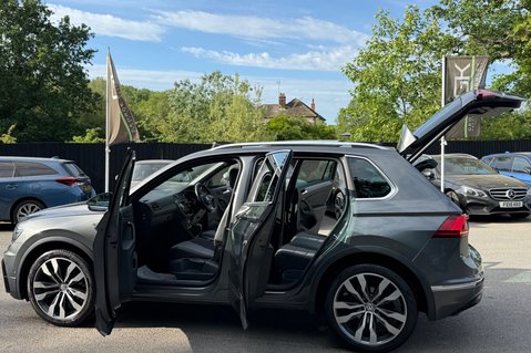 Volkswagen Tiguan R-LINE TECH TSI EVO DSG -CAMERA -FULL VW SERVICE HISTORY  20