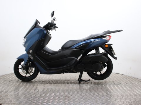 Yamaha Nmax 125 GPD125-A ABS 8