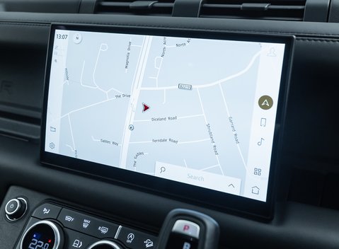 Land Rover Defender 110 V8 Carpathian Edition OVERFINCH 25