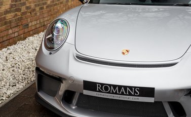 Porsche 911 (991.2) GT3 24
