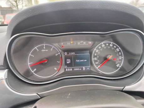 Vauxhall Corsa 1.4i SE Auto Euro 6 5dr 36