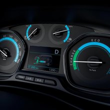New Peugeot e-Expert Electric Van 4