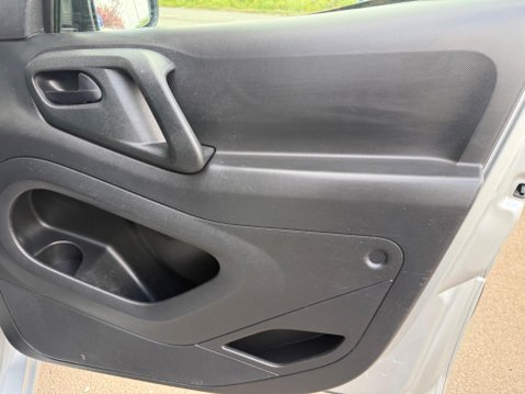 Peugeot Partner 1.6 BlueHDi 854 Professional L1 5dr 31