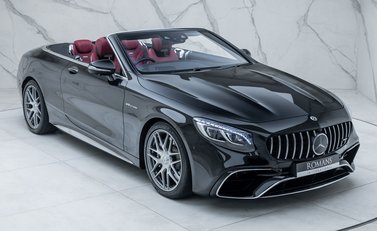Mercedes-Benz S63 AMG Cabriolet 11