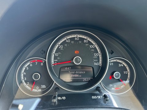 Volkswagen Up HIGH UP 21