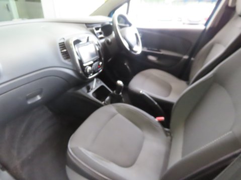 Renault Captur DYNAMIQUE S NAV DCI 11