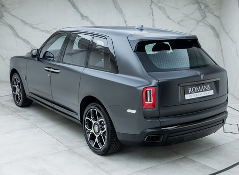 Rolls-Royce Cullinan Black Badge 10