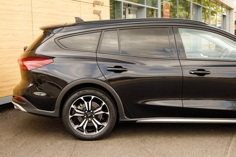 Ford Focus ACTIVE X 7