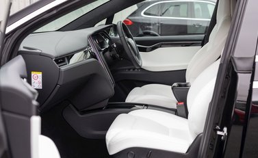 Tesla Model X Performance Ludicrous 19