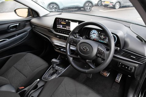 Hyundai BAYON T-GDI PREMIUM DCT MHEV 4