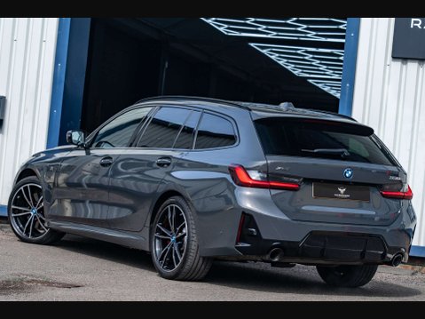 BMW 3 Series 2.0 330e xDrive M Sport Auto 4WD 5dr 31