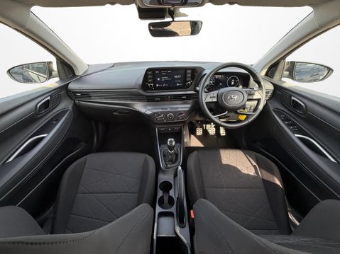 Hyundai BAYON 1.0 TGDi 48V MHEV SE Connect 5dr 16