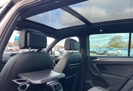 Volkswagen Tiguan SEL 1.5 TSI EVO DSG AUTOMATIC 42