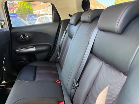 Nissan Juke 1.6 Tekna XTRON Euro 5 5dr 23