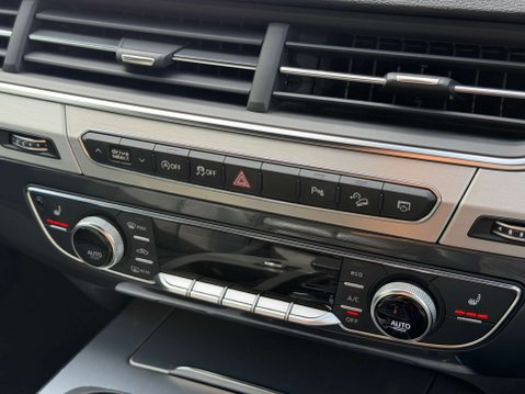 Audi Q7 3.0 Q7 S Line TDI Quattro Auto 4WD 5dr 35