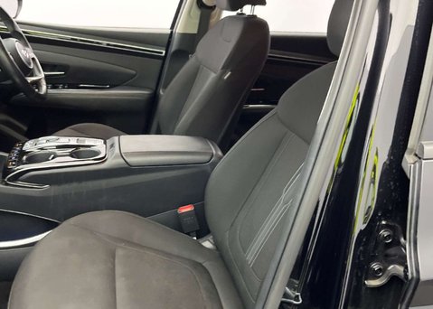 Hyundai TUCSON 1.6 h T-GDi 13.8kWh Premium SUV 5dr Petrol Plug-in Hybrid Auto 4WD Euro 6 ( 10
