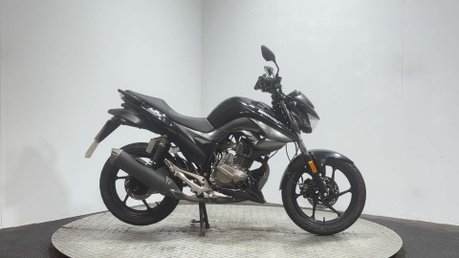 Lexmoto Isca 2024 11K RUNNING PROJECT BIKE LEARNER 125CC 1