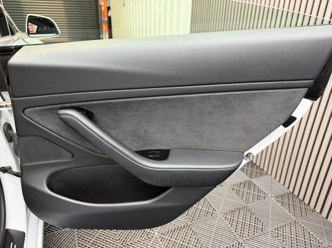 Tesla Model 3 Standard Range Plus Auto RWD 4dr 43