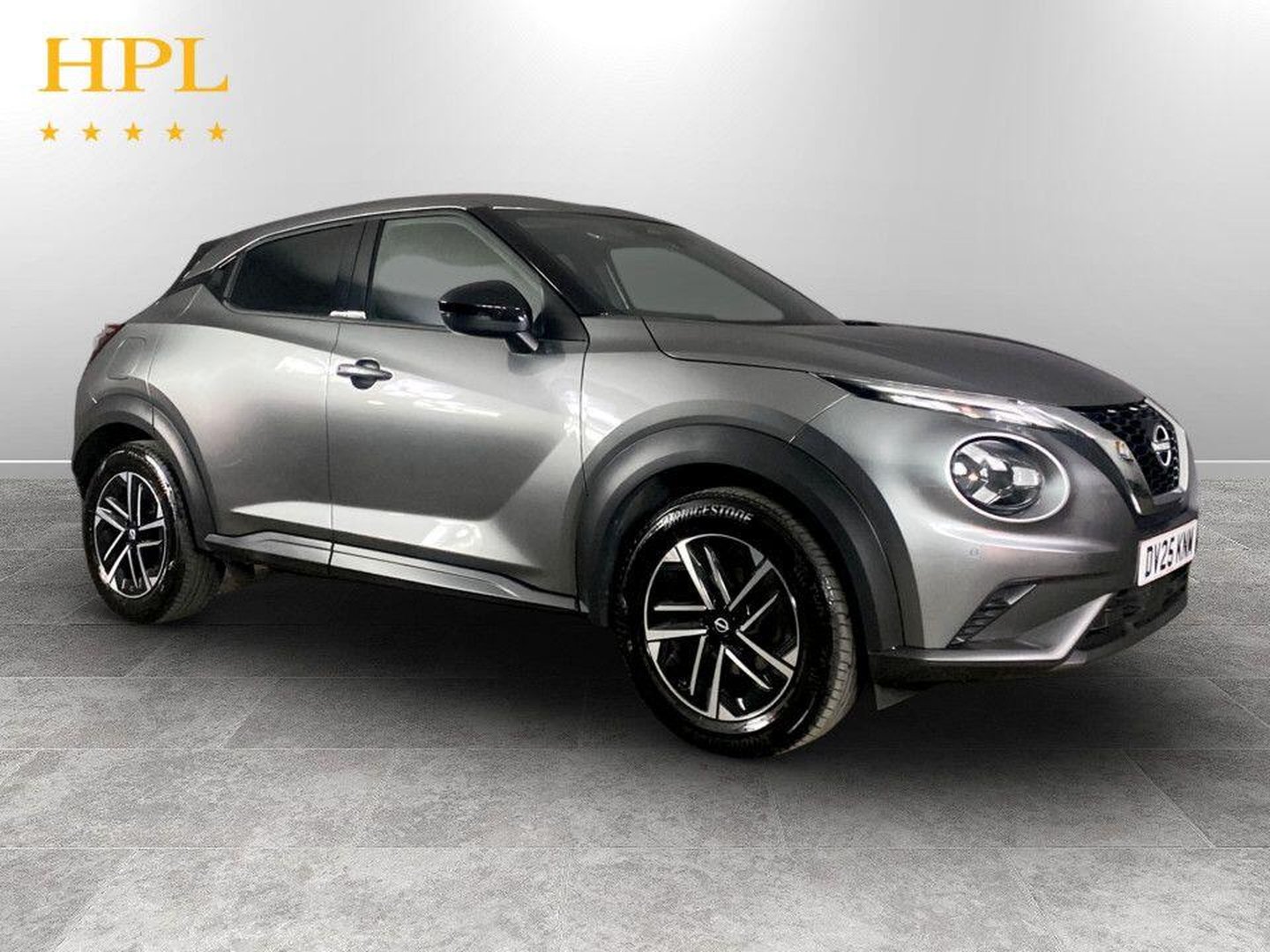 Nissan Juke listing photo