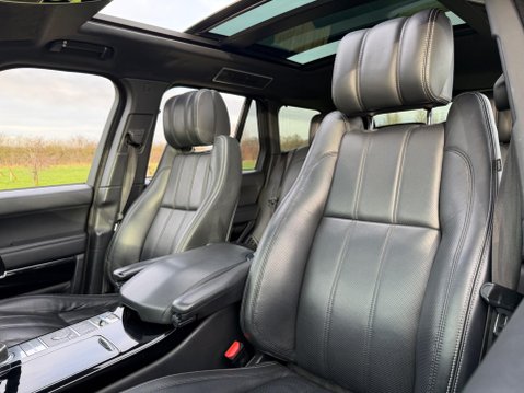 Land Rover Range Rover 4.4 SD V8 Autobiography Auto 4WD Euro 5 5dr 56
