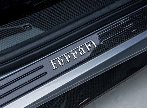 Ferrari 488 Pista 32