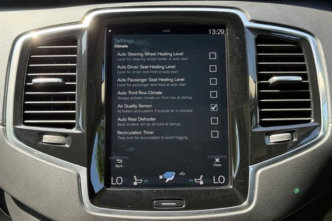 Volvo XC90 B5 INSCRIPTION PRO AWD -B&W -XENIUM PK -PAN ROOF -22S -SURROUND CAMERAS 70
