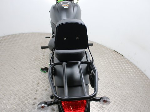 Kawasaki Vulcan 650 Vulcan S650 23