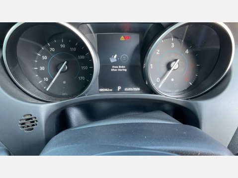 Jaguar XE 2.0d R-Sport Saloon 4dr Diesel Auto Euro 6 (s/s) (180 ps) 7
