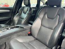 Volvo S90 D4 Momentum Saloon 4dr Diesel Auto Euro 6 (s/s) (1 15