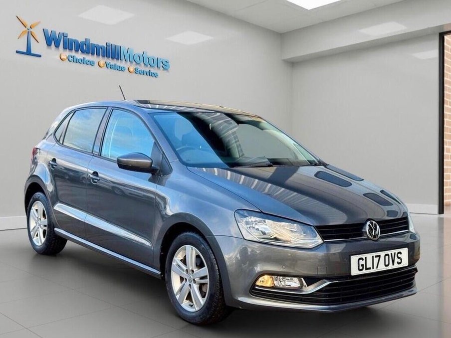 2017 Volkswagen Polo exterior view