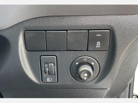 Peugeot Partner 1.6 HDi 625 Professional Panel Van 4dr Diesel Manual L1 (133 g/km, 75 bhp) 25