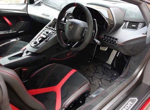 Lamborghini Aventador SV 17