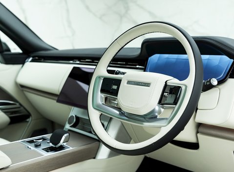 Land Rover Range Rover P530 First Edition 9