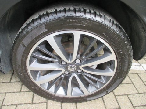 Vauxhall Crossland X 1.2 Elite Nav Euro 6 5dr 14
