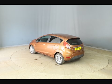 Ford Fiesta TITANIUM 5