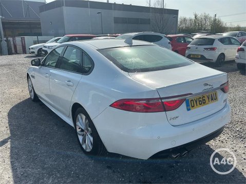 Jaguar XF 2.0d R-Sport Auto AWD Euro 6 (s/s) 4dr 9