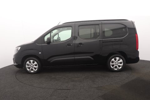 Vauxhall Combo Life 5dr 100kW Design 50kWh XL 7 Seat Electric Auto 11kW Charger 32