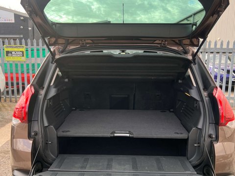 Peugeot 3008 1.6 3008 Active HDi 5dr 38