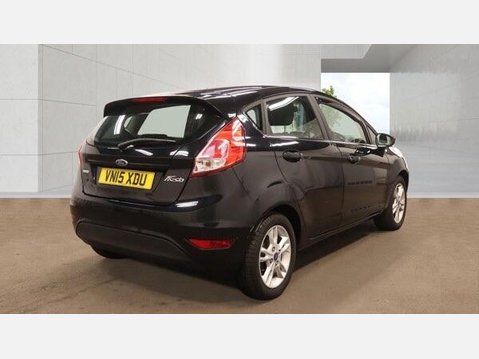 Ford Fiesta 1.0T EcoBoost Zetec Euro 6 (s/s) 5dr 4