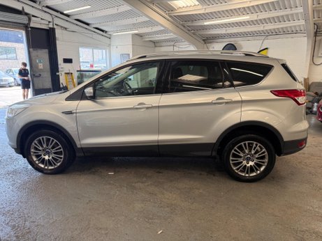 Ford Kuga 2.0 TDCi Titanium Powershift AWD Euro 5 5dr 4