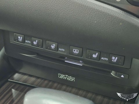 Lexus Es 2.5 300h Takumi E-CVT Euro 6 (s/s) 4dr 31